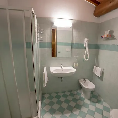 Podere Midolla كارمينيانو