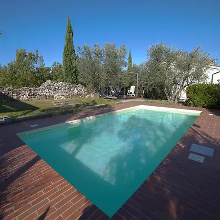 Podere Midolla مزرعة للإقامة كارمينيانو