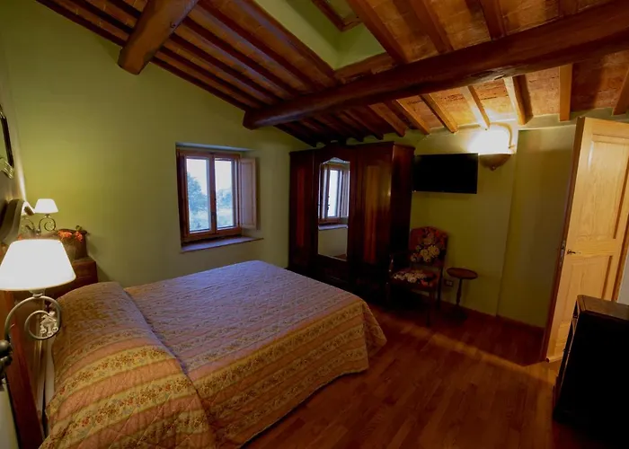 Podere Midolla 팜스테이 까르미냐노